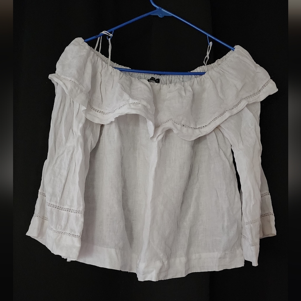 Zara Women's Ruffled, Off the Shoulder White Blouse Size M... Gently Used